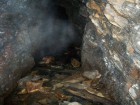 Jeskyňka v lomu